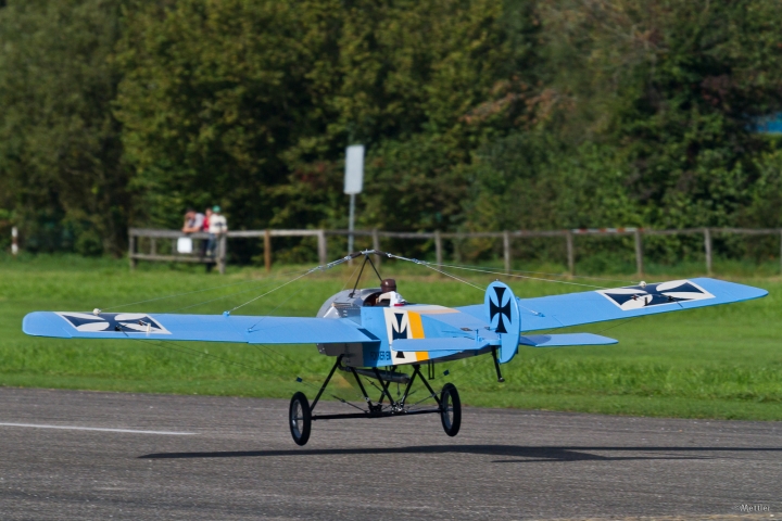Modellflug-Hausen-2010-1614-144.jpg