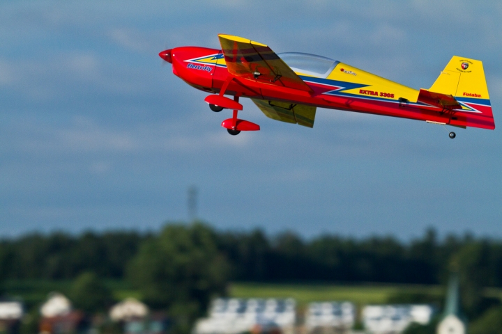 Modellflug_-_MG_Duebendorf_2010-9652-28.jpg