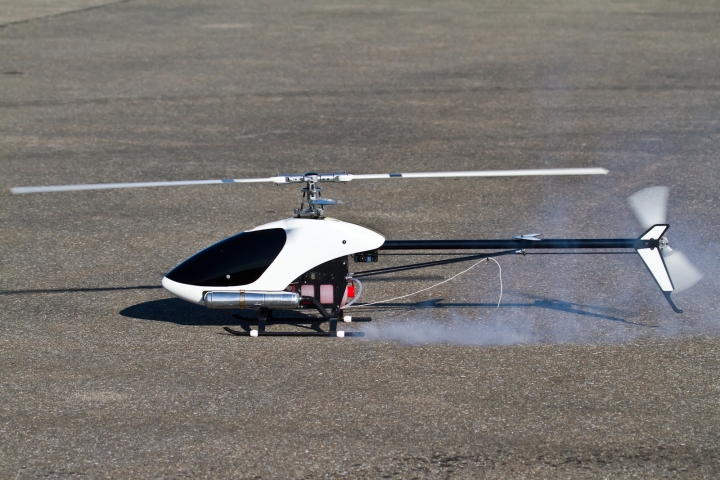 Modellflug_-_MG_Duebendorf_2010-8022-72.jpg