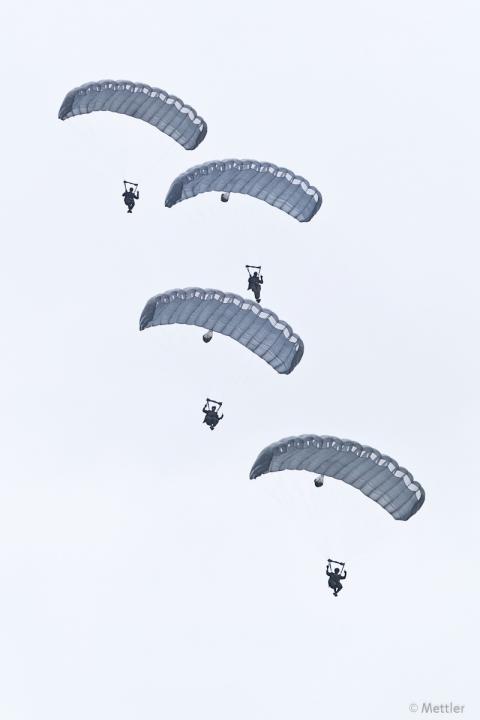 Flab_75_Duebi_--14-2726.jpg