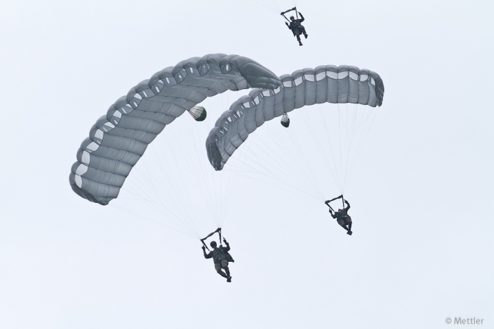 Flab_75_Duebi_--15-2730.jpg
